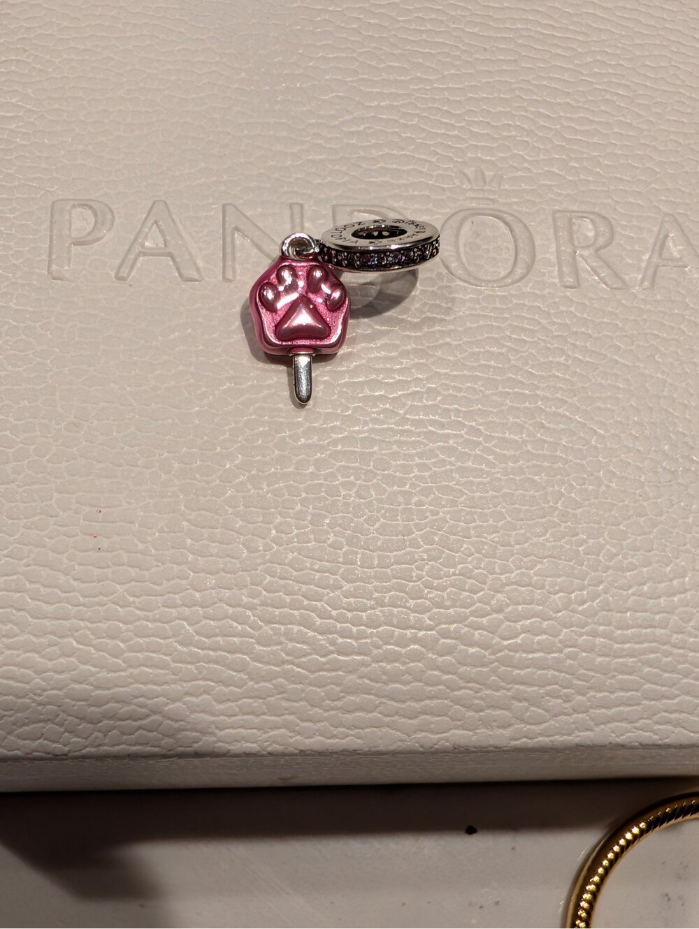 Silver charm pendant Disney zootopia